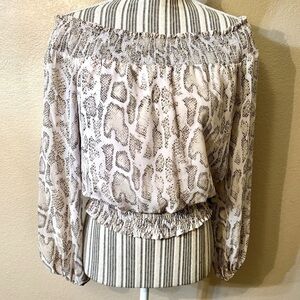 She + Sky Blouse Large Cropped Pale Pink Animal Print Brown Smocked Neckline Hem